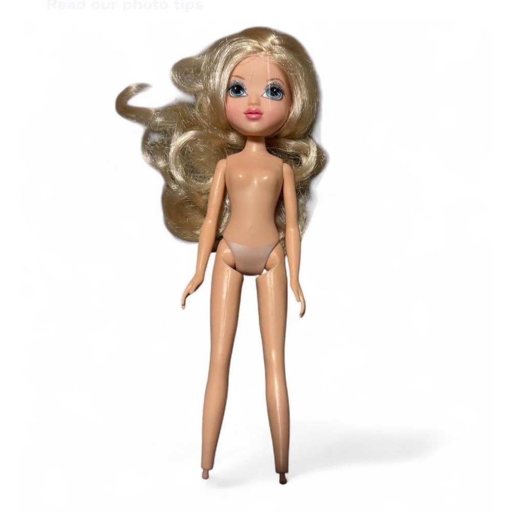 2009 Moxie Girlz Avery Blonde Doll Blue Eyes MGA Nude Doll Y2K
